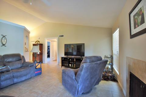 909 E Utopia Rd, Phoenix, AZ 85024 photo 9