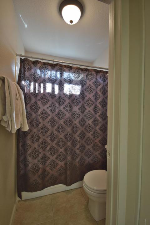 909 E Utopia Rd, Phoenix, AZ 85024 photo 17