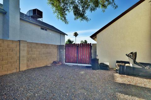 909 E Utopia Rd, Phoenix, AZ 85024 photo 30