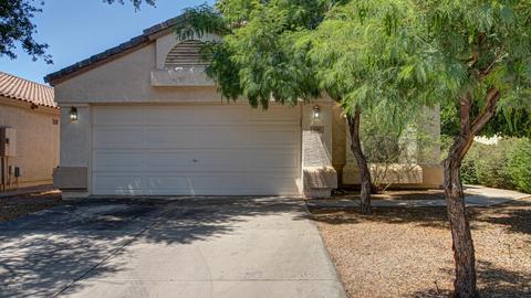 590 E Cathy Dr, Gilbert, AZ 85296 photo 1