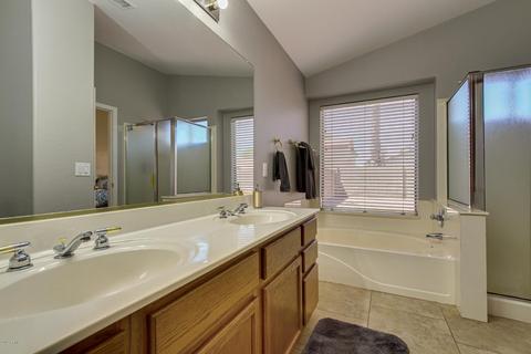 590 E Cathy Dr, Gilbert, AZ 85296 photo 17