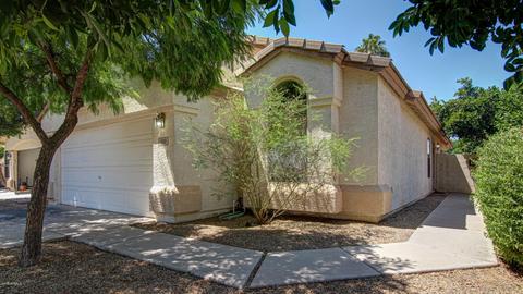 590 E Cathy Dr, Gilbert, AZ 85296 photo 2