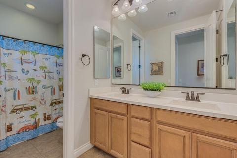 895 E Bridgeport Pkwy, Gilbert, AZ 85295 photo 34