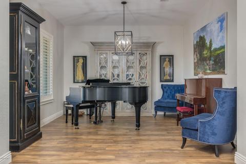 895 E Bridgeport Pkwy, Gilbert, AZ 85295 photo 12