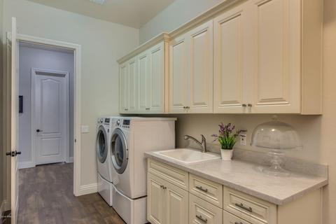 895 E Bridgeport Pkwy, Gilbert, AZ 85295 photo 23