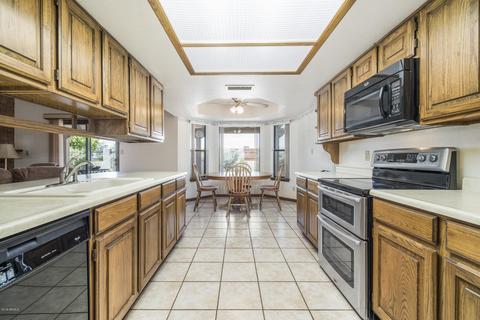 1820 E Waltann Ln, Phoenix, AZ 85022 photo 10