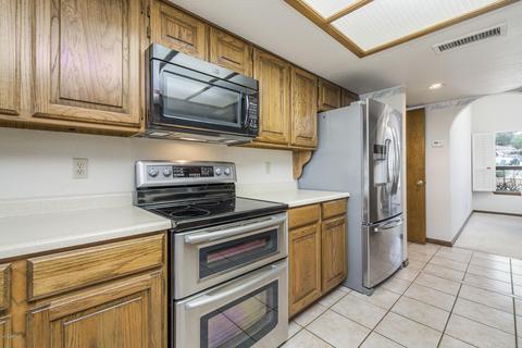 1820 E Waltann Ln, Phoenix, AZ 85022 photo 8