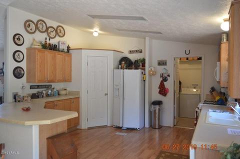 2833 Markham Rd, Overgaard, AZ 85933 photo 12