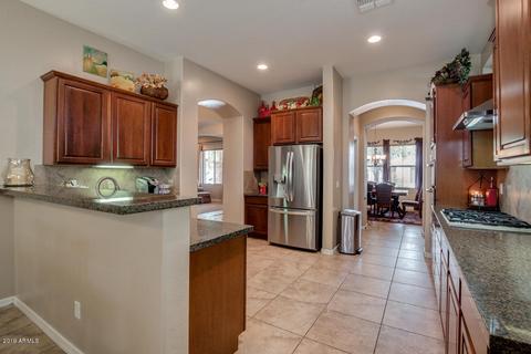 2731 E Janelle Way, Gilbert, AZ 85298 photo 13