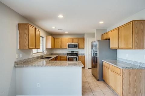 2718 E Valencia Dr, Phoenix, AZ 85042 photo 3