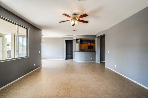 3421 S 73rd Dr, Phoenix, AZ 85043 photo 2