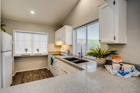 916 E Annette Dr, Phoenix, AZ 85022 photo 9