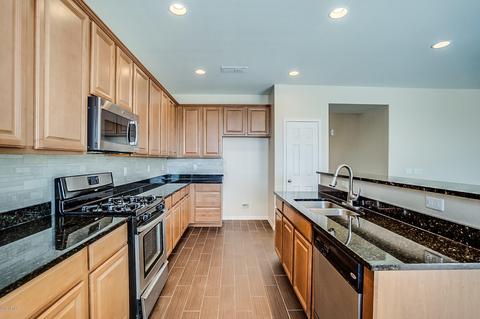 2957 E Glenhaven Dr, Phoenix, AZ 85048 photo 2
