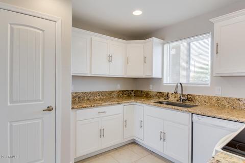 2703 E Southgate Ave, Phoenix, AZ 85040 photo 15