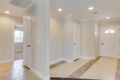 2703 E Southgate Ave, Phoenix, AZ 85040 photo 10