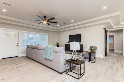 4224 E Mitchell Dr, Phoenix, AZ 85018 photo 4