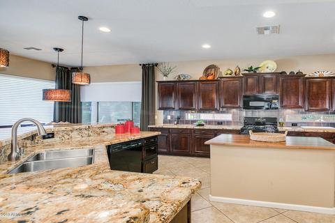 6995 S Magic Ct, Gilbert, AZ 85298 photo 19