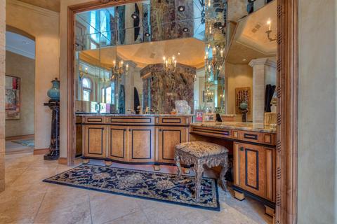 2560 E Ocotillo Rd, Phoenix, AZ 85016 photo 20