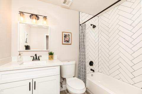 2445 E Pebble Beach Dr, Tempe, AZ 85282 photo 8