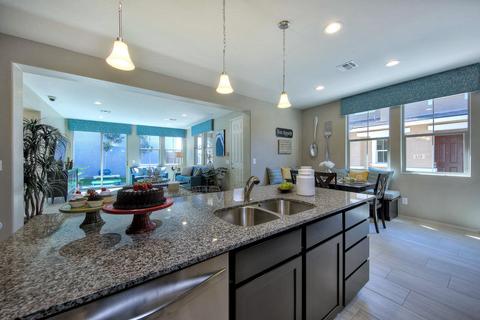 155 N 56th Pl, Mesa, AZ 85205 photo 4