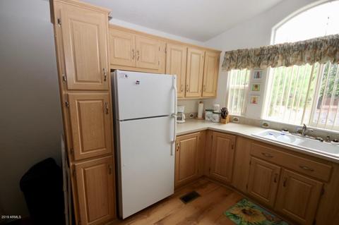 2241 Rodeo Rd, Overgaard, AZ 85933 photo 5