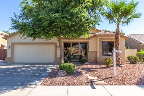 3326 E Kingbird Dr, Gilbert, AZ 85297 photo 2