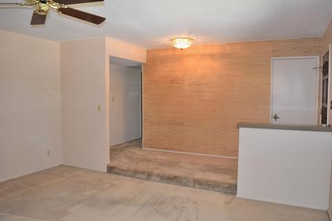 602 E Meadow Ln, Phoenix, AZ 85022 photo 3