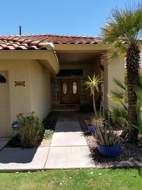 5603 E Greenway Cir, Mesa, AZ 85205 photo 2