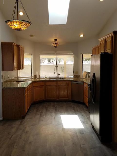 5603 E Greenway Cir, Mesa, AZ 85205 photo 9