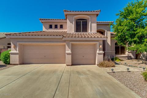 4633 E Robin Ln, Phoenix, AZ 85050 photo 2