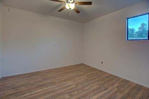 2121 Meadow Ln, Overgaard, AZ 85933 photo 8