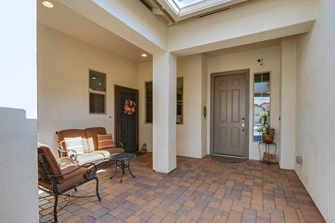 1121 E Holbrook Ct, Gilbert, AZ 85298 photo 3