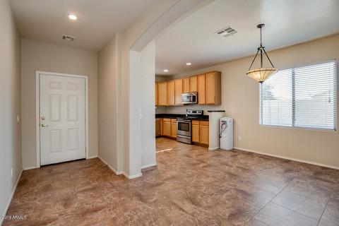 2209 S Cardinal Dr, Apache Junction, AZ 85120 photo 5