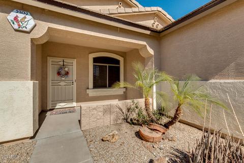 2209 S Cardinal Dr, Apache Junction, AZ 85120 photo 4