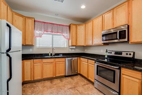 2209 S Cardinal Dr, Apache Junction, AZ 85120 photo 9