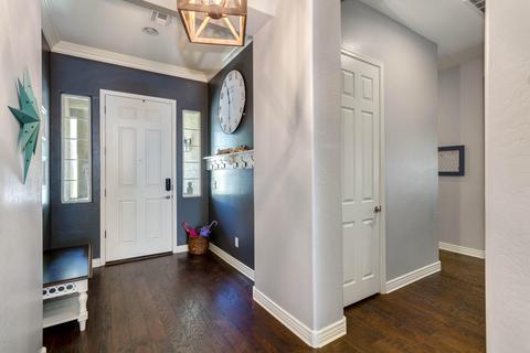2049 E Gillcrest Ct, Gilbert, AZ 85298 photo 5