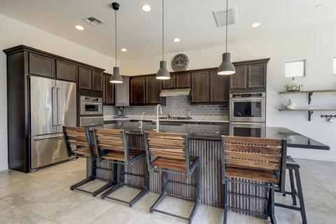 3015 E Branham Ln, Phoenix, AZ 85042 photo 18