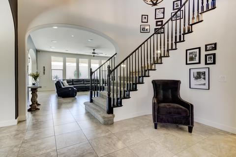 3015 E Branham Ln, Phoenix, AZ 85042 photo 8