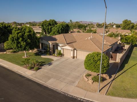 603 N Roxy Cir, Mesa, AZ 85205 photo 2