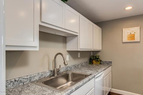 3631 E Hearn Rd, Phoenix, AZ 85032 photo 8
