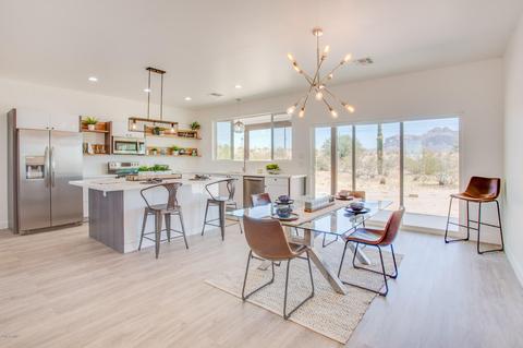 85 W Windsong St, Apache Junction, AZ 85120 photo 5