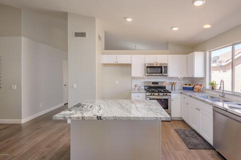1068 W Cooley Dr, Gilbert, AZ 85233 photo 6