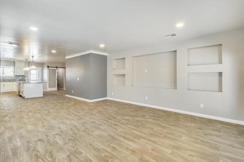 1832 Earll Dr, Phoenix, AZ 85016 photo 3