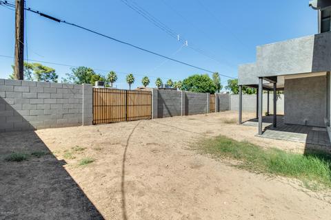 1832 Earll Dr, Phoenix, AZ 85016 photo 5