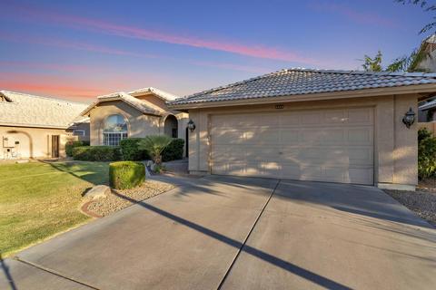 4303 E Thistle Landing Dr, Phoenix, AZ 85044 photo 3