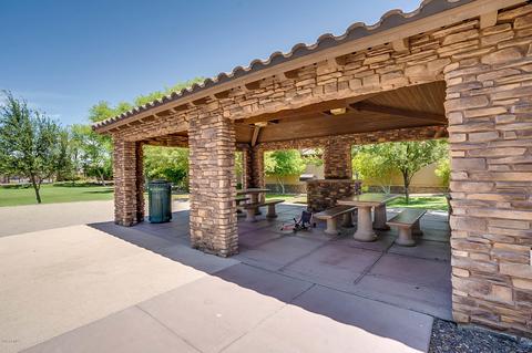 694 E Sunburst Ln, Tempe, AZ 85284 photo 81