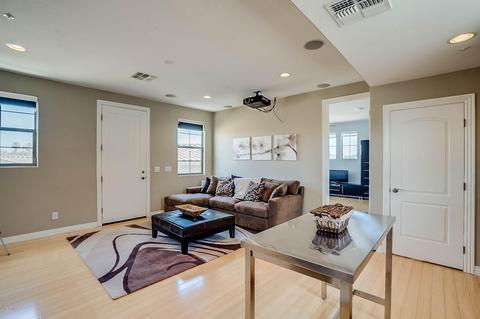 694 E Sunburst Ln, Tempe, AZ 85284 photo 60