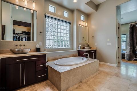 694 E Sunburst Ln, Tempe, AZ 85284 photo 34