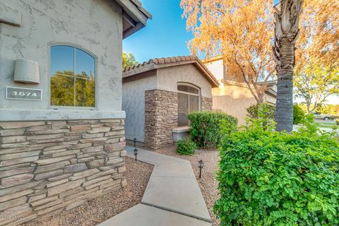 1674 E Washington Ct, Gilbert, AZ 85234 photo 3