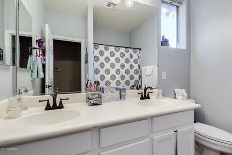 1674 E Washington Ct, Gilbert, AZ 85234 photo 27